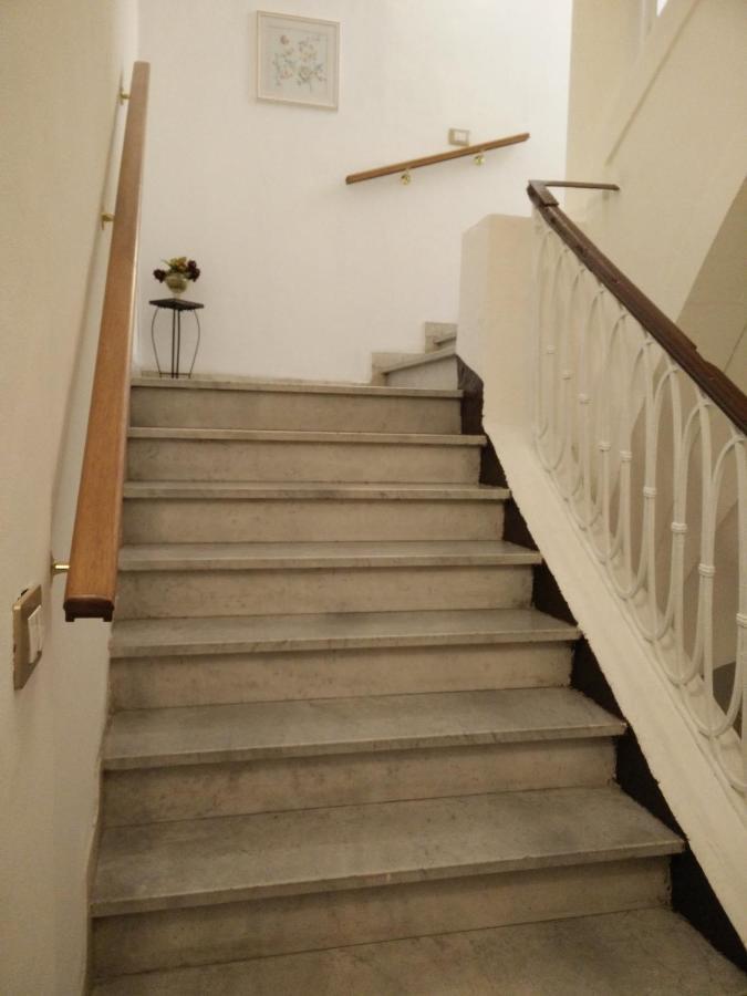 Apartment For 2 In Catania, B&B Le Voci Del Mercato ภายนอก รูปภาพ