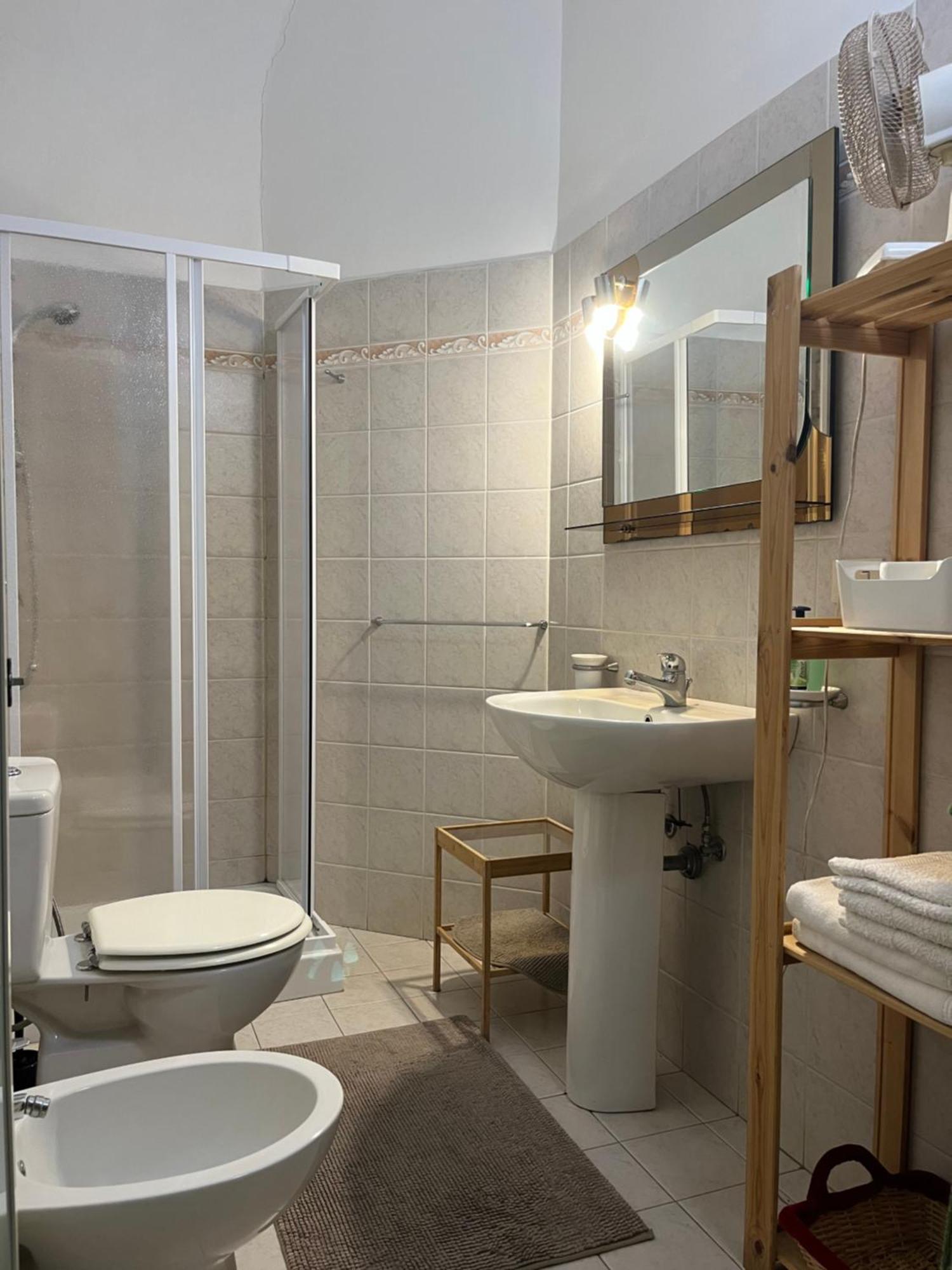 Apartment For 2 In Catania, B&B Le Voci Del Mercato ภายนอก รูปภาพ