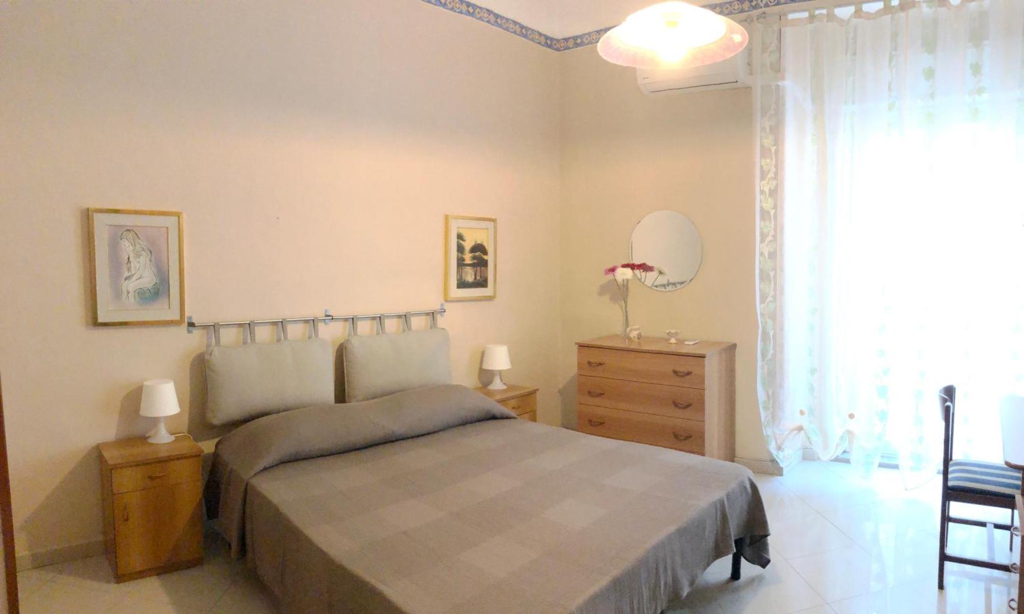Apartment For 2 In Catania, B&B Le Voci Del Mercato ภายนอก รูปภาพ