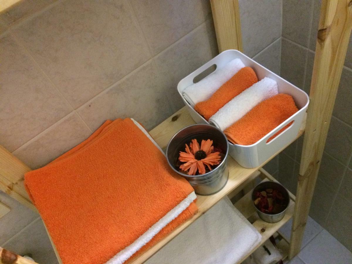 Apartment For 2 In Catania, B&B Le Voci Del Mercato ภายนอก รูปภาพ